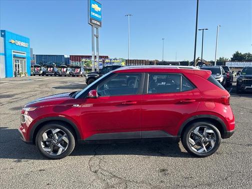 Scarlet Red Pearl 2023 Hyundai VENUE Limited