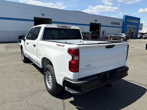 Summit White 2026 Chevrolet Silverado 1500 WT