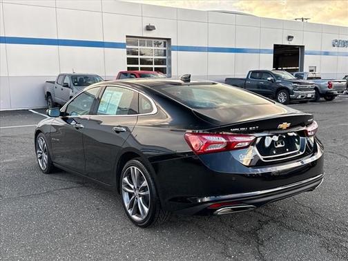 2022 Chevrolet Malibu FWD Premier