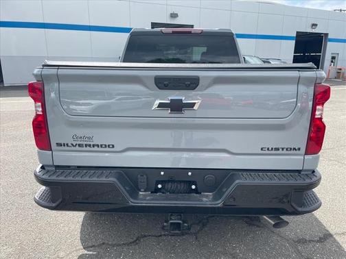 2025 Chevrolet Silverado 2500 Custom