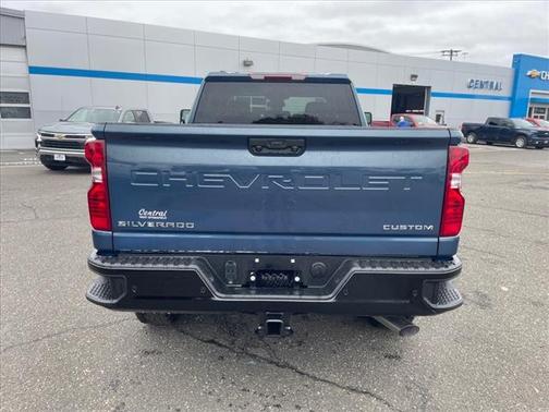 2026 Chevrolet Silverado 2500 Custom