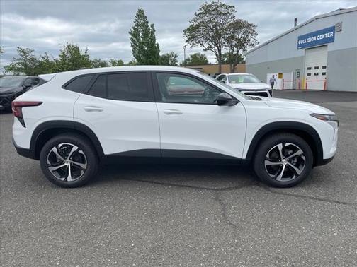 2025 Chevrolet Trax FWD 1RS