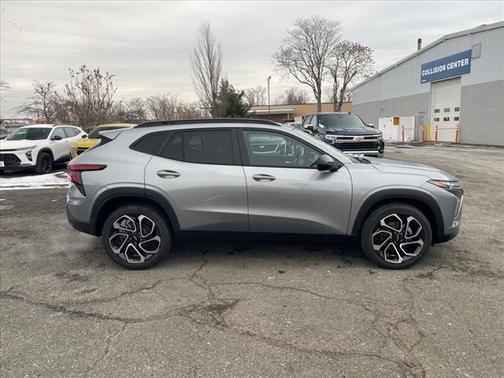 2026 Chevrolet Trax FWD 2RS