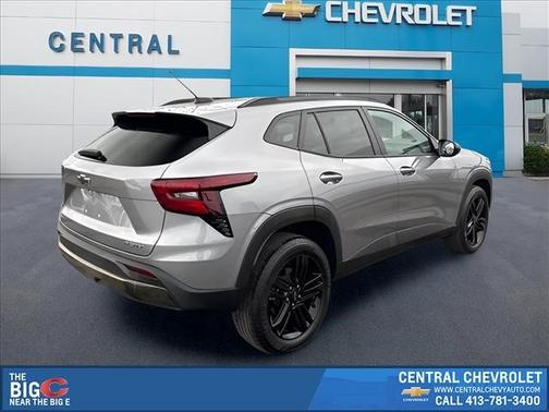 Sterling Gray Metallic 2025 Chevrolet Trax FWD ACTIV