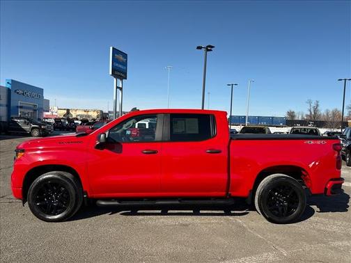 2023 Chevrolet Silverado 1500 Custom