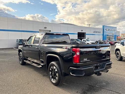 2020 Chevrolet Silverado 2500 Custom