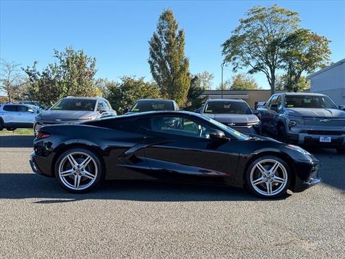 2026 Chevrolet Corvette Stingray w/1LT