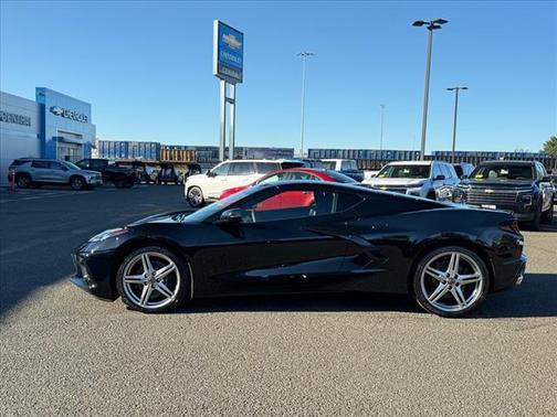 2026 Chevrolet Corvette Stingray w/1LT