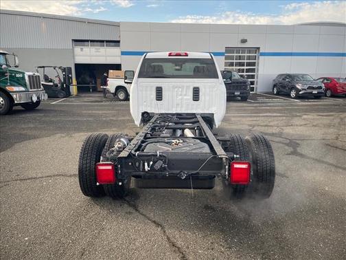 Summit White 2026 Chevrolet Silverado 3500 WT