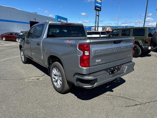 2025 Chevrolet Silverado 1500 Custom