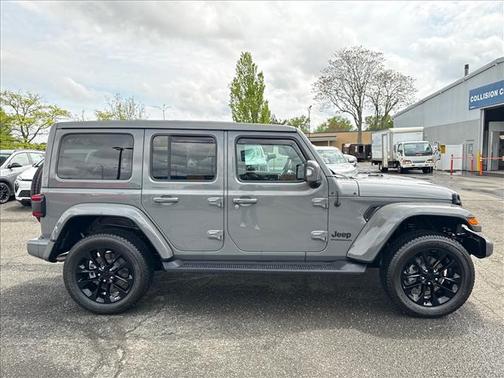 Sting-Gray Clearcoat 2023 Jeep Wrangler 4-Door High Altitude 4x4