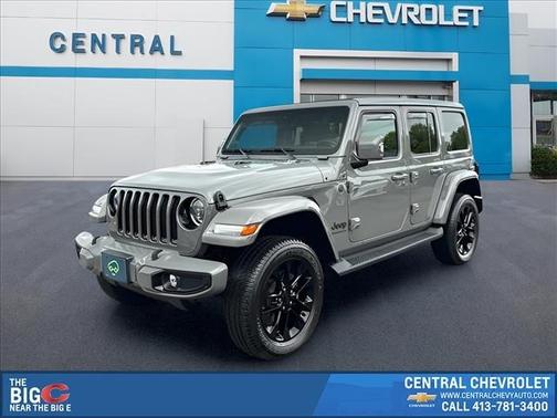 Sting-Gray Clearcoat 2023 Jeep Wrangler 4-Door High Altitude 4x4