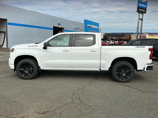Summit White 2026 Chevrolet Silverado 1500 RST