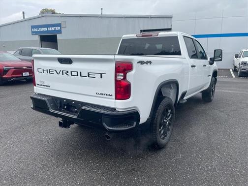 2026 Chevrolet Silverado 2500 Custom