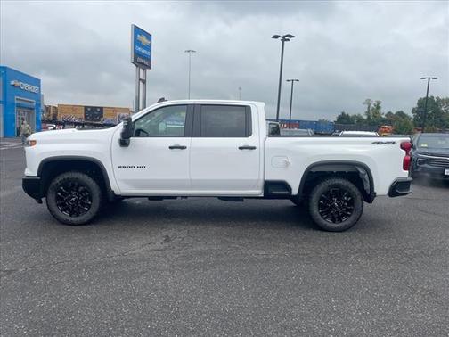 2026 Chevrolet Silverado 2500 Custom