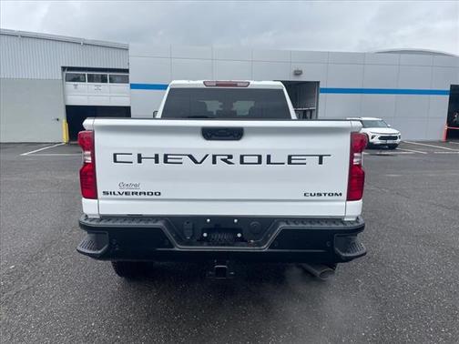 2026 Chevrolet Silverado 2500 Custom
