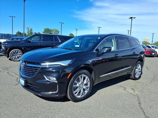 2022 Buick Enclave AWD Essence