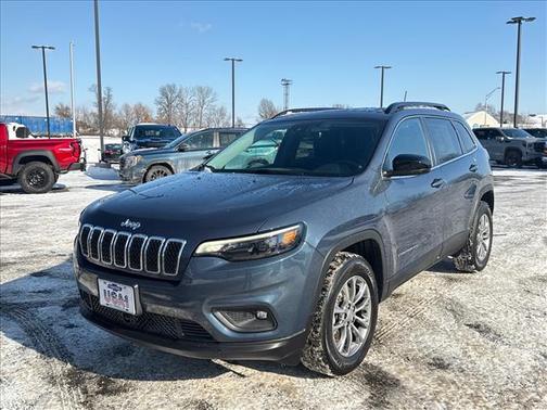 2022 Jeep Cherokee Latitude Lux