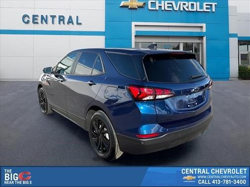 Blue Glow Metallic 2023 Chevrolet Equinox LS