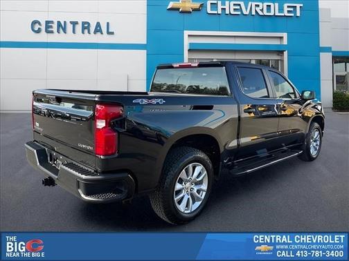 Black 2022 Chevrolet Silverado 1500 Custom