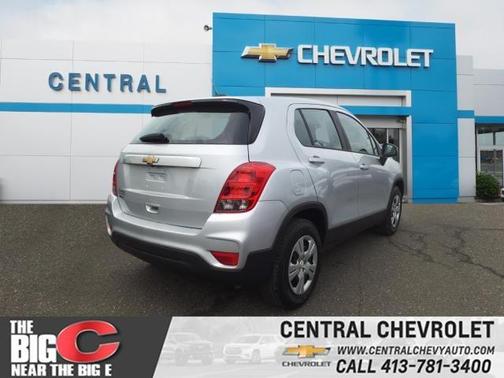 Silver Ice Metallic 2017 Chevrolet Trax LS