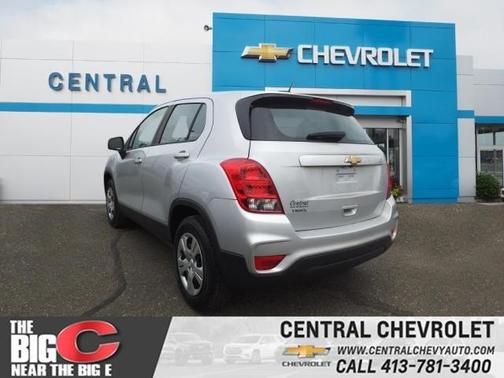 Silver Ice Metallic 2017 Chevrolet Trax LS