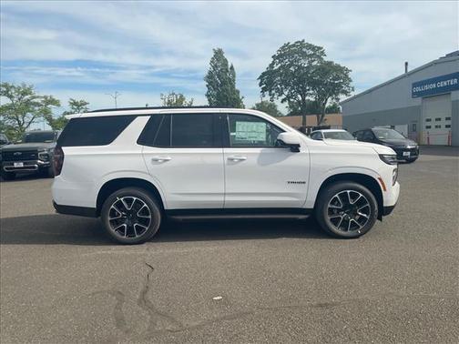 Summit White 2026 Chevrolet Tahoe 4WD RST