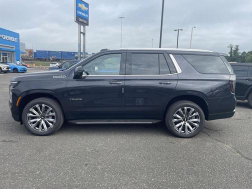Dark Ash Metallic 2026 Chevrolet Tahoe 4WD High Country
