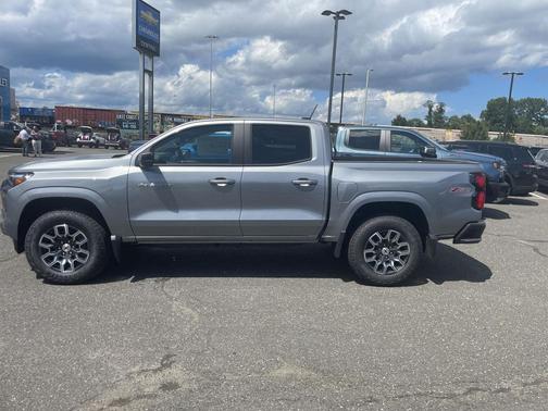 Sterling Gray Metallic 2026 Chevrolet Colorado Z71