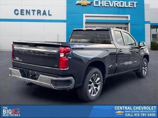 Dark Ash Metallic 2022 Chevrolet Silverado 1500 LT