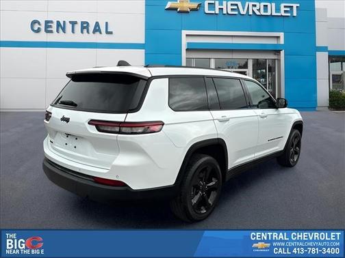 Bright White Clearcoat 2023 Jeep Grand Cherokee L Altitude