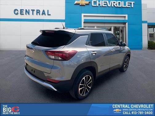 Sterling Gray Metallic 2025 Chevrolet Trailblazer LT