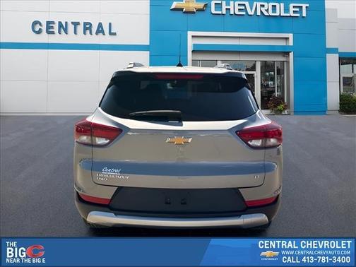 Sterling Gray Metallic 2025 Chevrolet Trailblazer LT