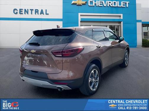 Copper Bronze Metallic 2023 Chevrolet Blazer 2LT