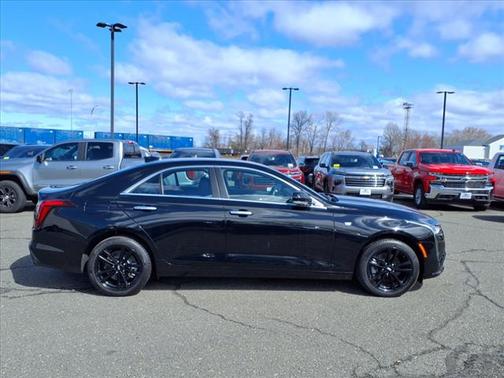 2023 Cadillac CT4 Luxury