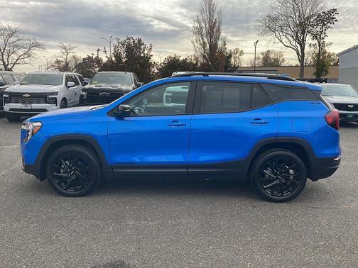 Riptide Metallic 2024 GMC Terrain SLE