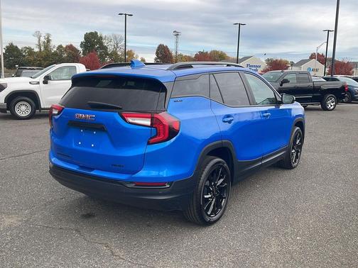 Riptide Metallic 2024 GMC Terrain SLE