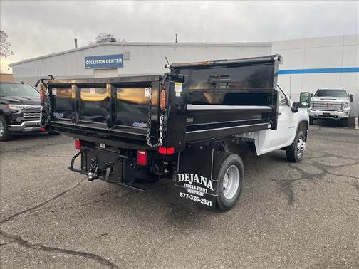 2026 Chevrolet Silverado 3500 WT