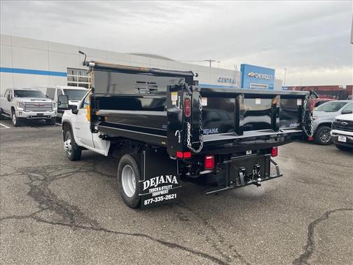 2026 Chevrolet Silverado 3500 WT