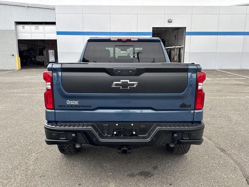 Lakeshore Blue Metallic 2024 Chevrolet Silverado 1500 ZR2