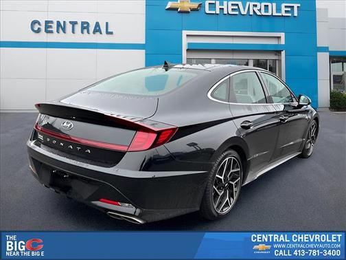 Phantom Black 2022 Hyundai SONATA N Line