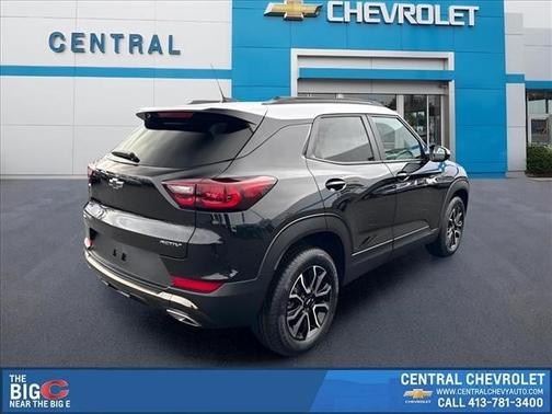 Mosaic Black Metallic 2025 Chevrolet Trailblazer ACTIV