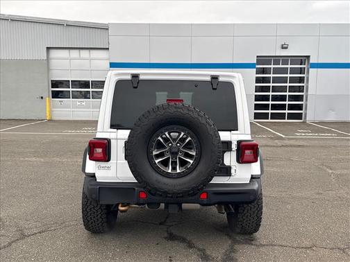 2024 Jeep Wrangler Rubicon 392