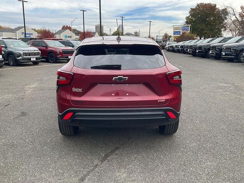 Crimson Metallic 2024 Chevrolet Trax FWD 1RS