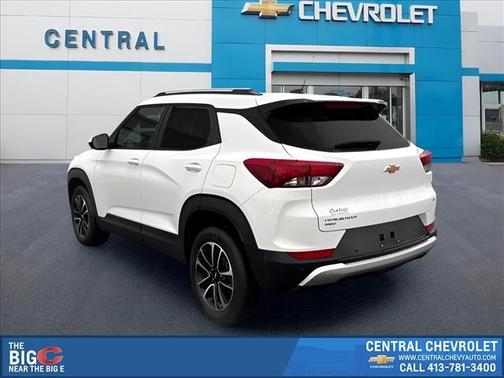 Summit White 2025 Chevrolet Trailblazer LT