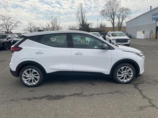 Summit White 2027 Chevrolet Bolt LT