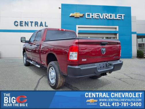 2024 RAM 2500 Tradesman Crew Cab 4x4 6'4' Box