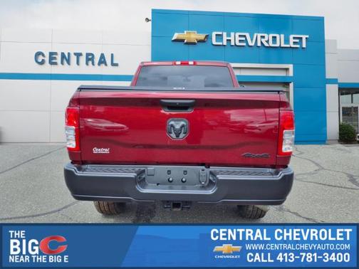 2024 RAM 2500 Tradesman Crew Cab 4x4 6'4' Box