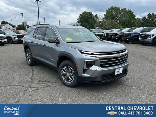 Sterling Gray Metallic 2027 Chevrolet Traverse LT