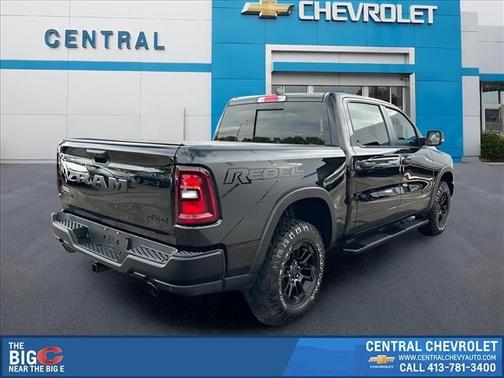 Diamond Black Crystal Pearlcoat 2025 RAM 1500 Rebel
